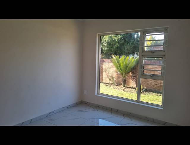 4 BEDROOM HOUSE FOR SALE IN AVIARY HILL